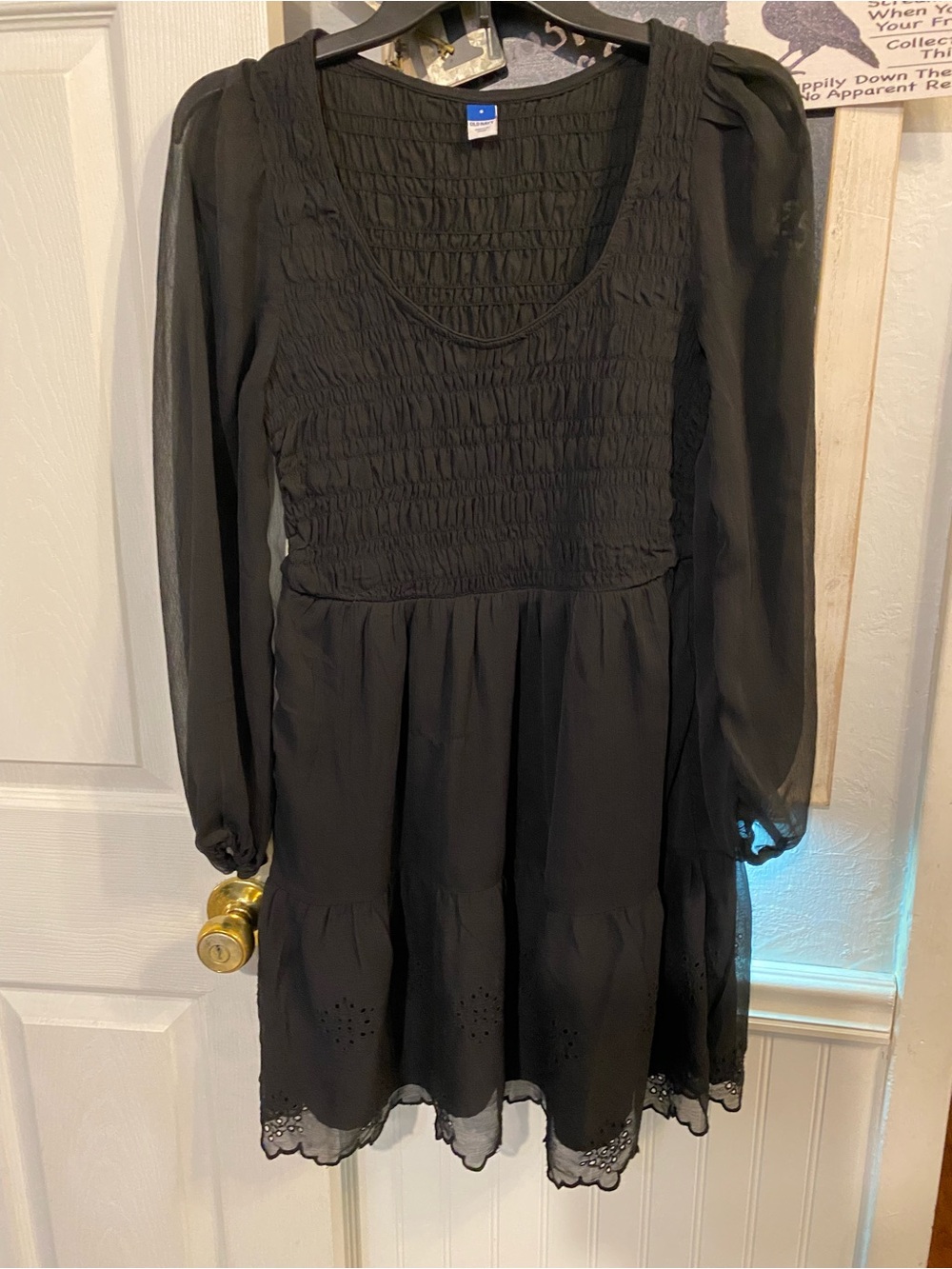 Old Navy Black Smocked Bodice Dress
